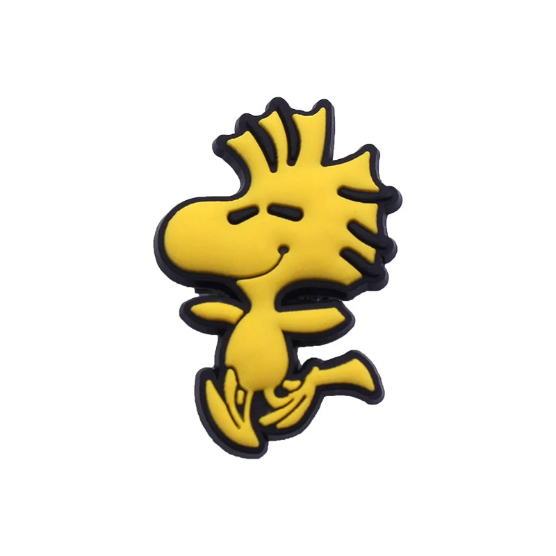 1-21Pcs MINISO Snoopy Shoe Charms PVC Cartoon Shoe Decoration Accessories for Clogs Sandals Garden Kids Christmas Birthday Gifts